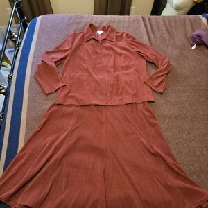 Nikki Skirt Set Faux Suede Size 18 Burnt Orange Flaw Is Shoulder Seam